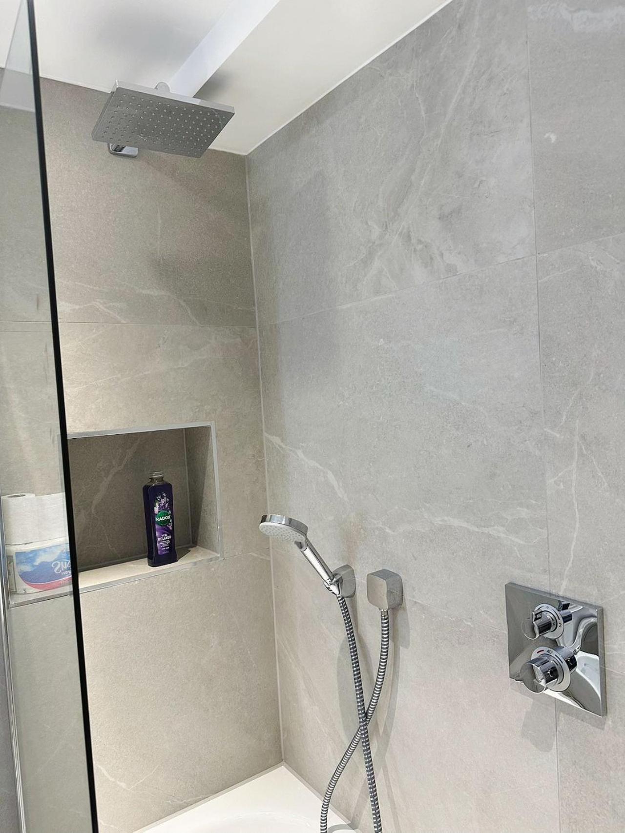 Luxury Modern Flat Near Center Daire Londra Dış mekan fotoğraf
